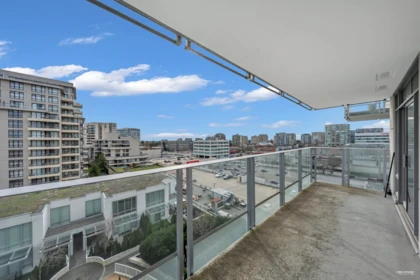 Loft / Bonus Room Photo of 901 5580 No. 3 Road, Richmond, BC