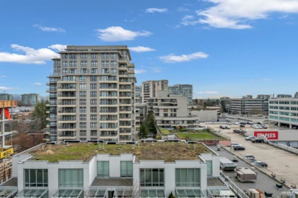 Office / Den Photo of 901 5580 No. 3 Road, Richmond, BC