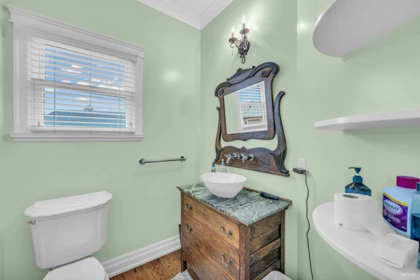 Pantry Photo of 13371 21a Avenue, Surrey, BC