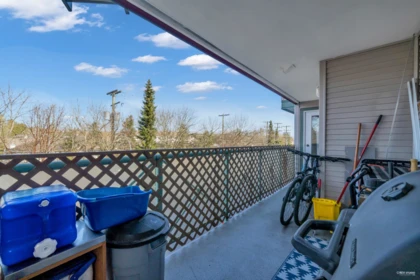 Loft / Bonus Room Photo of 301 6390 196 Street, Langley, BC