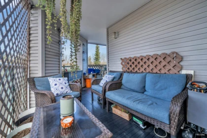Office / Den Photo of 301 6390 196 Street, Langley, BC