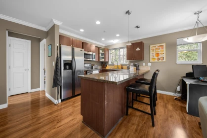 Kitchen Photo of 206 5488 198 Street, Langley, BC