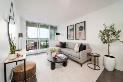 1703 1325 Rolston Street, Vancouver, BC, Vancouver — Apartment/Condo for sale