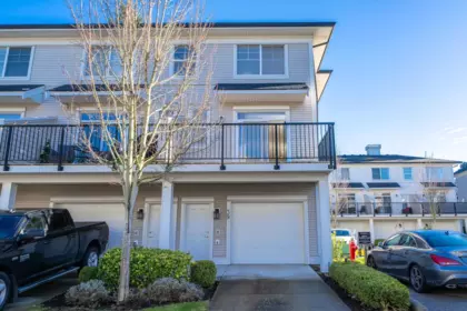 39 2469 164 Street, Surrey, BC, Surrey — Townhouse for sale