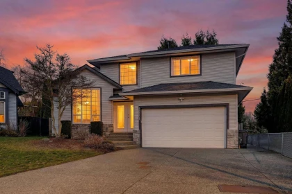 1551 161b Street, Surrey, BC, Surrey — Single Family Residence for sale