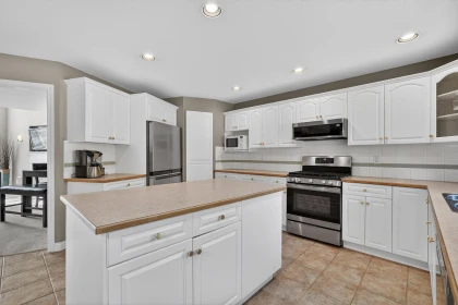 Pantry Photo of 1551 161b Street, Surrey, BC