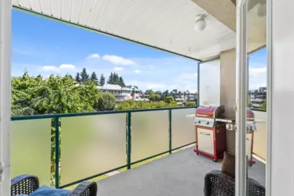 Mudroom Photo of 310 2958 Trethewey Street, Abbotsford, BC