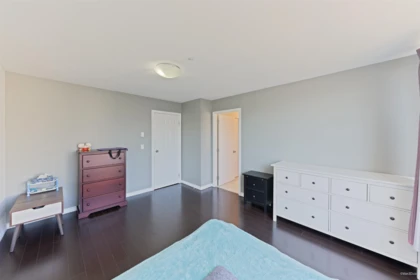 Entry Foyer Photo of 384 8333 Jones Road, Richmond, BC