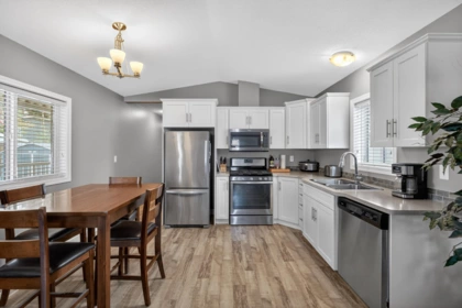 Breakfast Nook Photo of 17 24330 Fraser Highway, Langley, BC