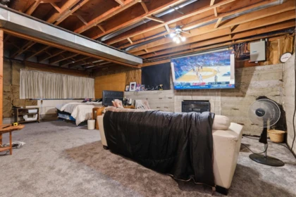 Office / Den Photo of 8285 Burnlake Drive, Burnaby, BC