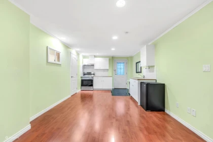 Hot Tub / Spa Photo of 14662 73 Avenue, Surrey, BC