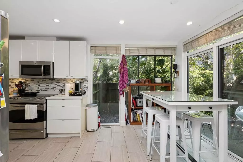 Family Room Photo of 4430 Yew Street, Vancouver, BC