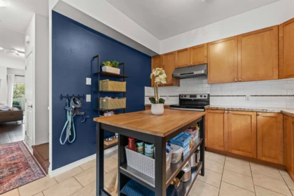 Walk-In Closet Photo of 15 621 Langside Avenue, Coquitlam, BC