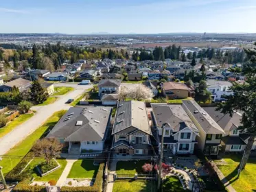 6080 Mckee Street, Burnaby, BC, Burnaby — Single Family Residence for sale