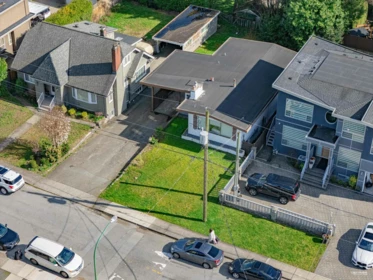 Backyard Photo of 7750 15th Avenue, Burnaby, BC