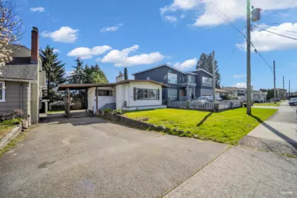 Outdoor Patio Photo of 7750 15th Avenue, Burnaby, BC