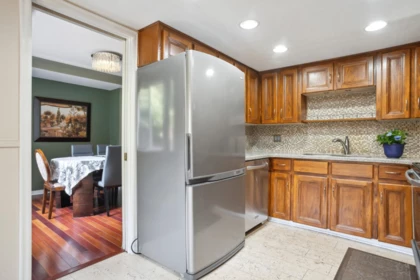Walk-In Closet Photo of 8985 Watson Court, Delta, BC