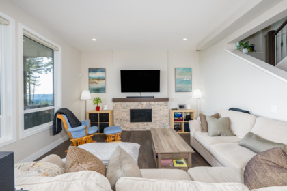 Primary Bedroom Photo of 3534 Trestle Court, Coquitlam, BC