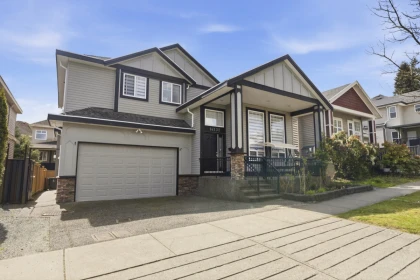 14732 71a Avenue, Surrey, BC, Surrey — Single Family Residence for sale