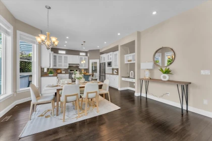 16261 25 Avenue, Surrey, BC, Surrey — Single Family Residence for sale