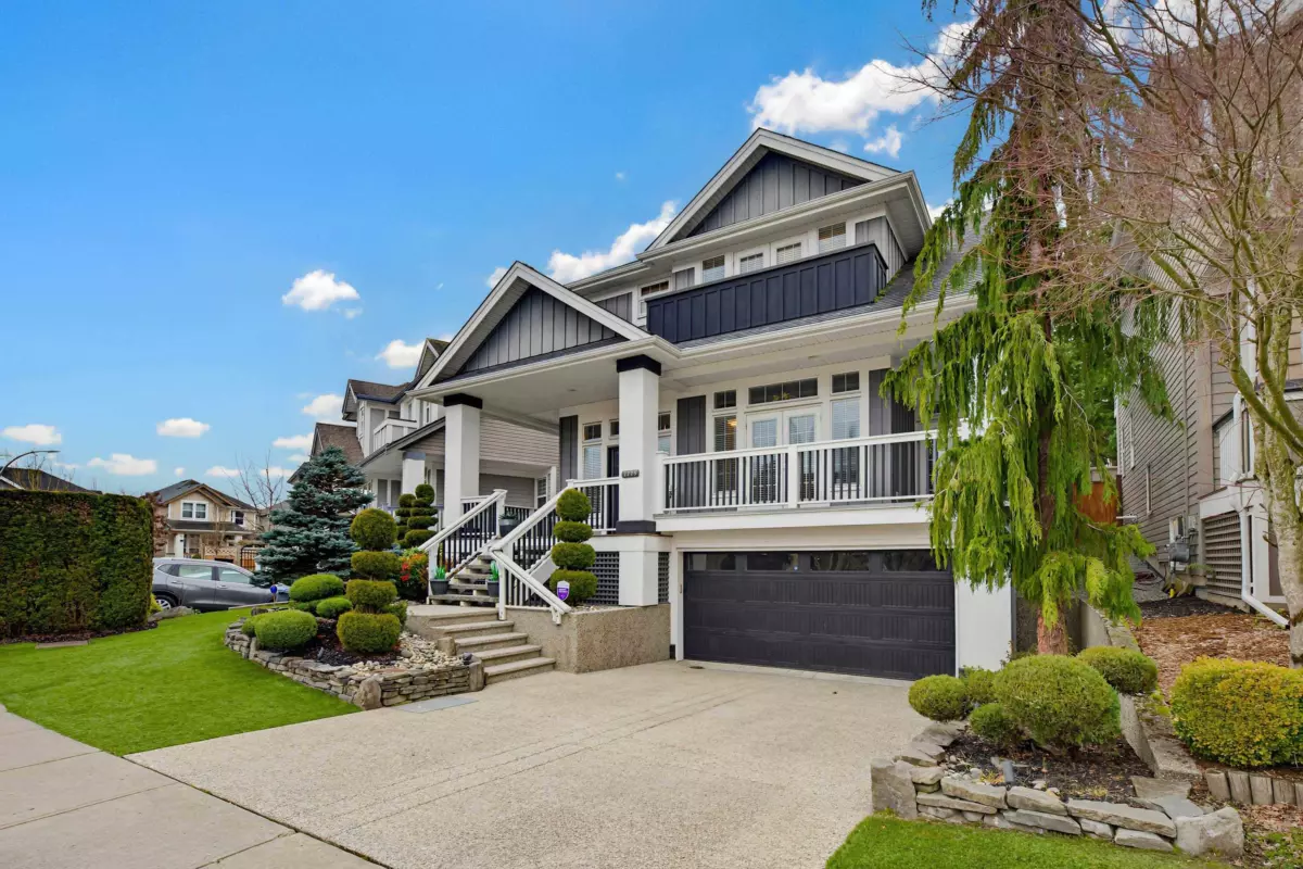 Family Room Photo of 7775 170 Street, Surrey, BC