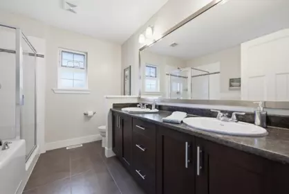 Entry Foyer Photo of 7775 170 Street, Surrey, BC