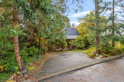 713 E St. James Road, North Vancouver, BC, North Vancouver — Single Family Residence for sale