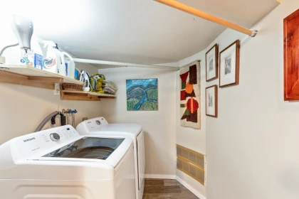 Loft / Bonus Room Photo of 713 E St. James Road, North Vancouver, BC