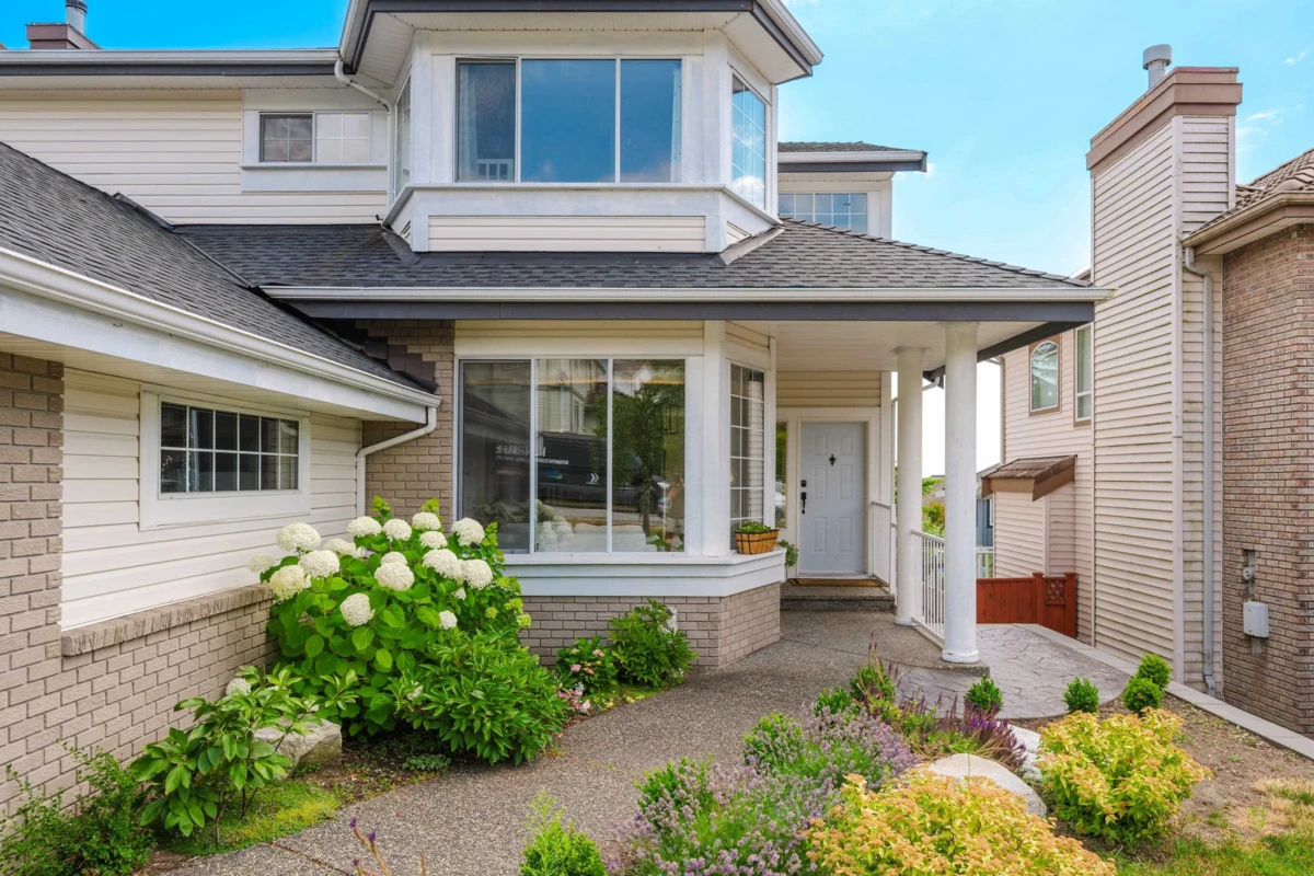 Family Room Photo of 2876 Woodsia Place, Coquitlam, BC