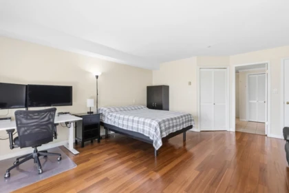 Bedroom 3 Photo of 3 2150 SE Marine Drive, Vancouver, BC