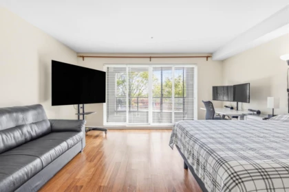 Bedroom 4 Photo of 3 2150 SE Marine Drive, Vancouver, BC