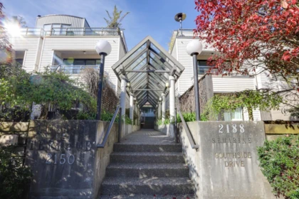 Outdoor Patio Photo of 3 2150 SE Marine Drive, Vancouver, BC