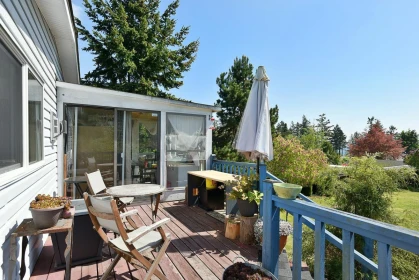 Basement Recreation Room Photo of 6217 Bligh Road, Sechelt, BC