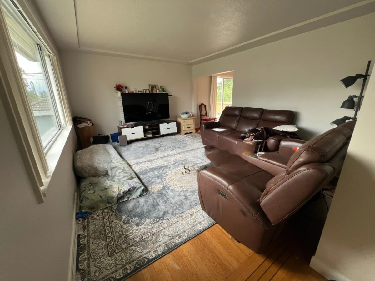 Family Room Photo of 6921 Winch Street, Burnaby, BC