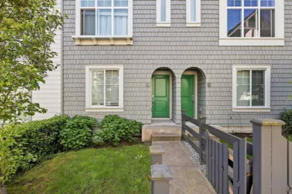 19 8168 136a Street, Surrey, BC, Surrey — Townhouse for sale