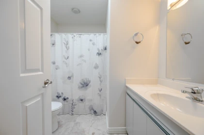 Mudroom Photo of 3017 Glendale Place, Abbotsford, BC