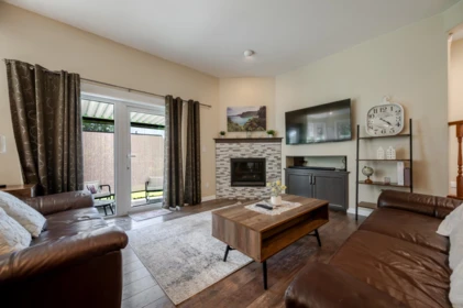 Pantry Photo of 3017 Glendale Place, Abbotsford, BC