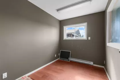 Swimming Pool Photo of 24985 32 Avenue, Langley, BC