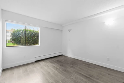 Hallway Photo of 108 1909 Salton Road, Abbotsford, BC