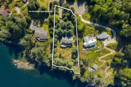 520 Smugglers Cove Road, Bowen Island, BC, Bowen Island — Single Family Residence for sale