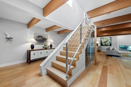 6184 Eastmont Drive, West Vancouver, BC, West Vancouver — Single Family Residence for sale