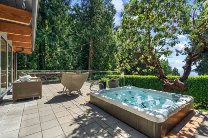 Hot Tub / Spa Photo of 6184 Eastmont Drive, West Vancouver, BC