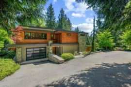 6184 Eastmont Drive, West Vancouver, BC