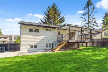 Fitness Center Photo Near 26842 32a Avenue, Langley, BC