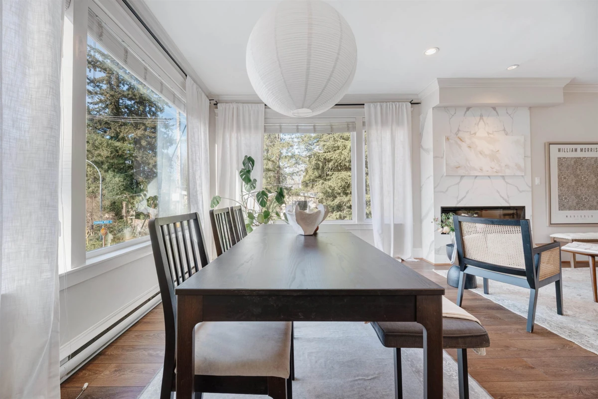 Living Room Photo of 308 Seymour River Place, North Vancouver, BC
