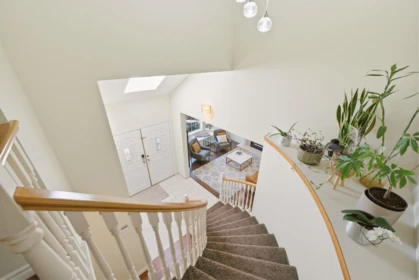 Entry Foyer Photo of 4063 Shone Road, North Vancouver, BC