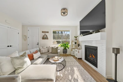 Kitchen Photo of 25097 112 Avenue, Maple Ridge, BC