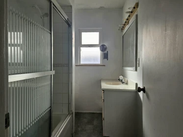 Powder Room Photo of 543 Rupert Street, Vancouver, BC