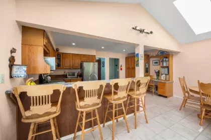 Basement Recreation Room Photo of 7457 Minster Dr. West, Delta, BC