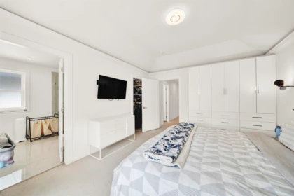 Basement Recreation Room Photo of 2525 168 Street, Surrey, BC